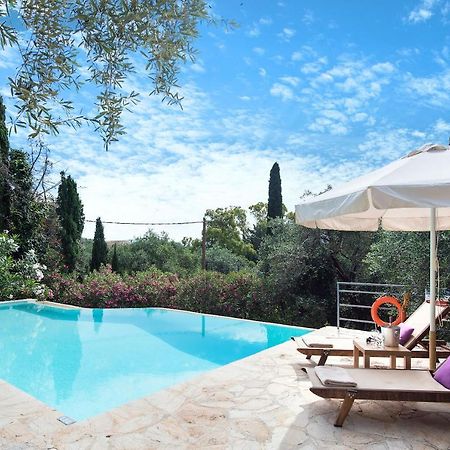 Villa Lofos Kassiopi Exterior photo