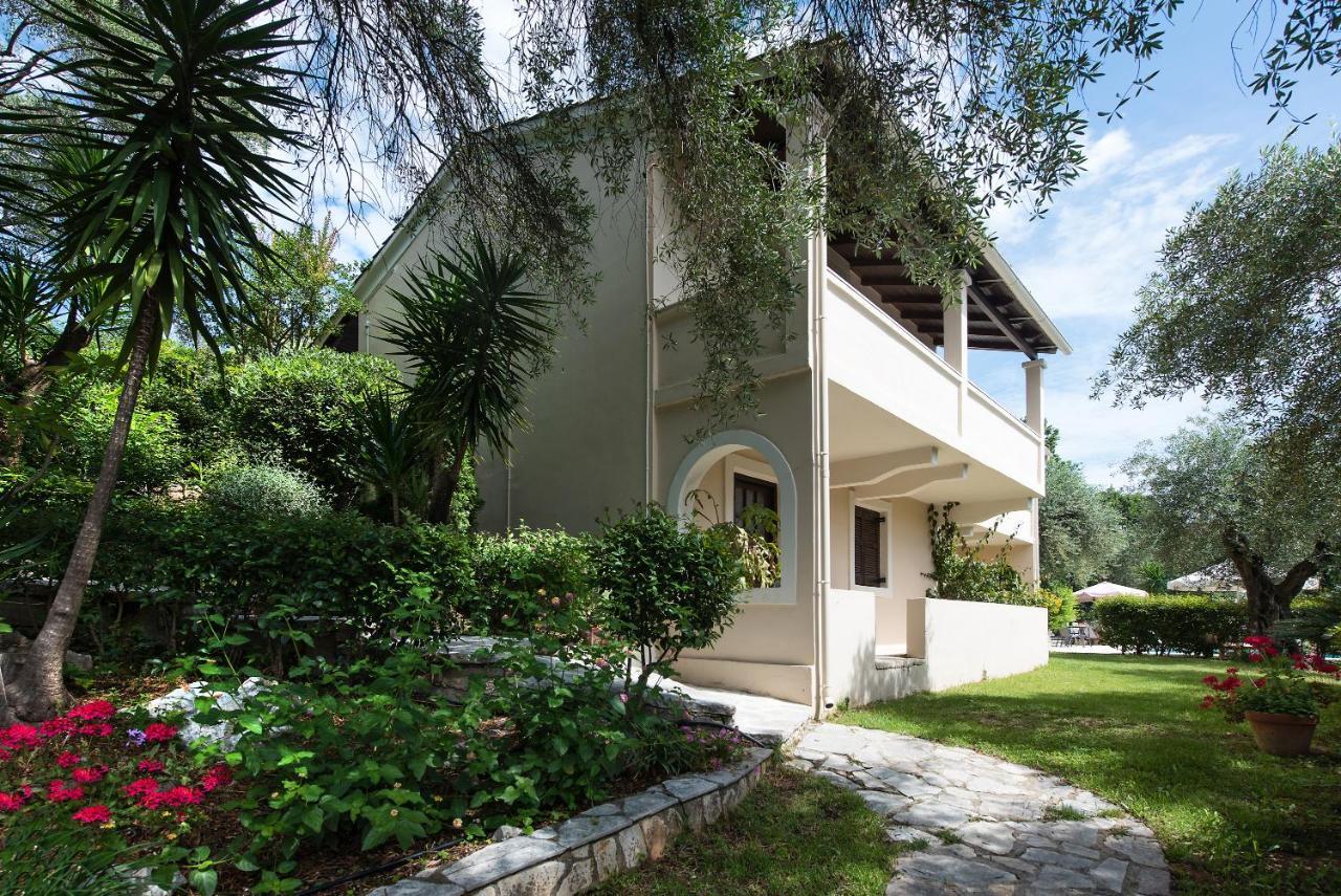 Villa Lofos Kassiopi Exterior photo